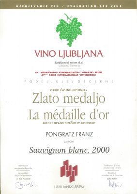 Urkunde Goldmedaille 2000.jpg